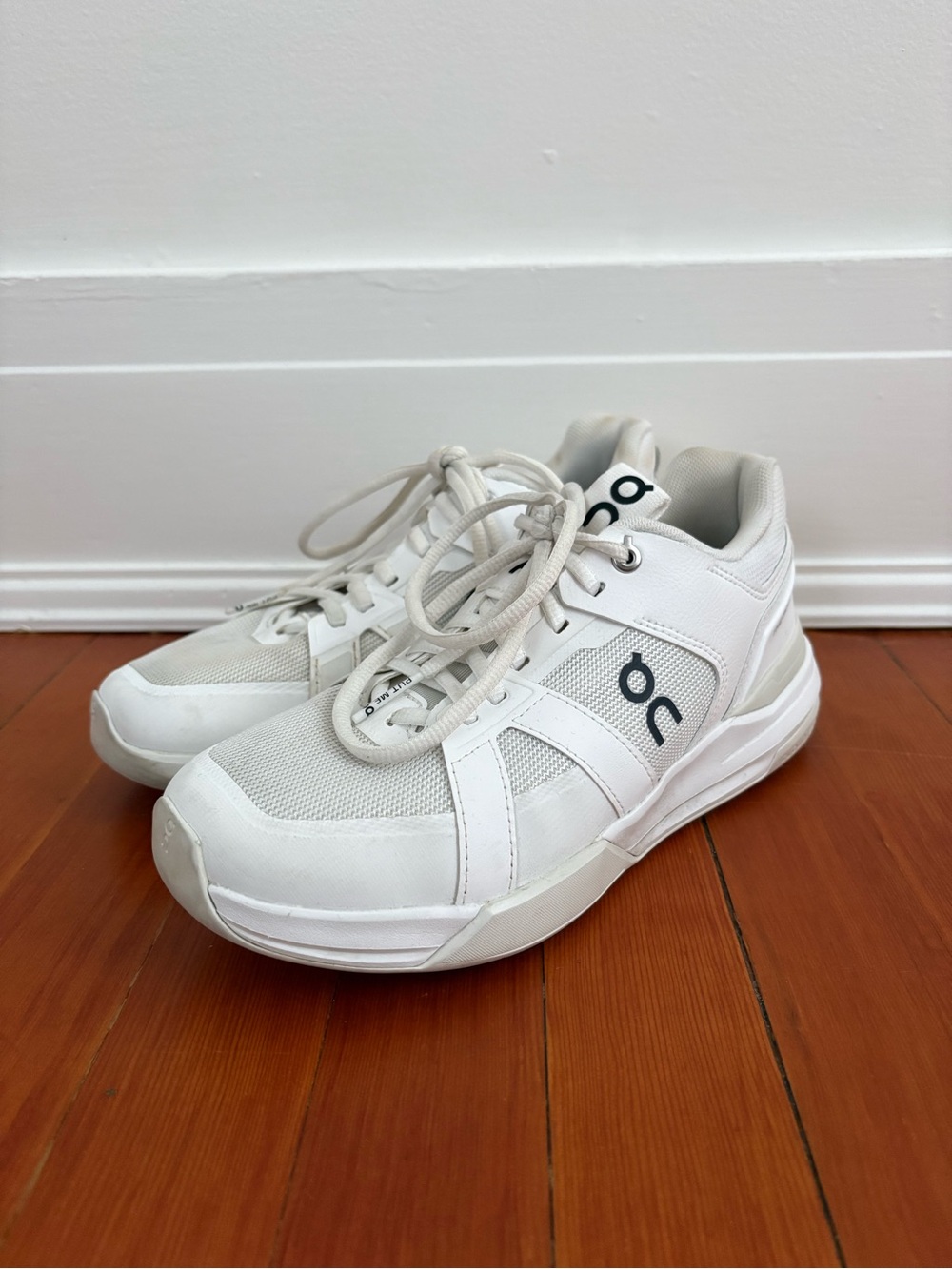 On Running women’s Roger Clubhouse Pro shoes